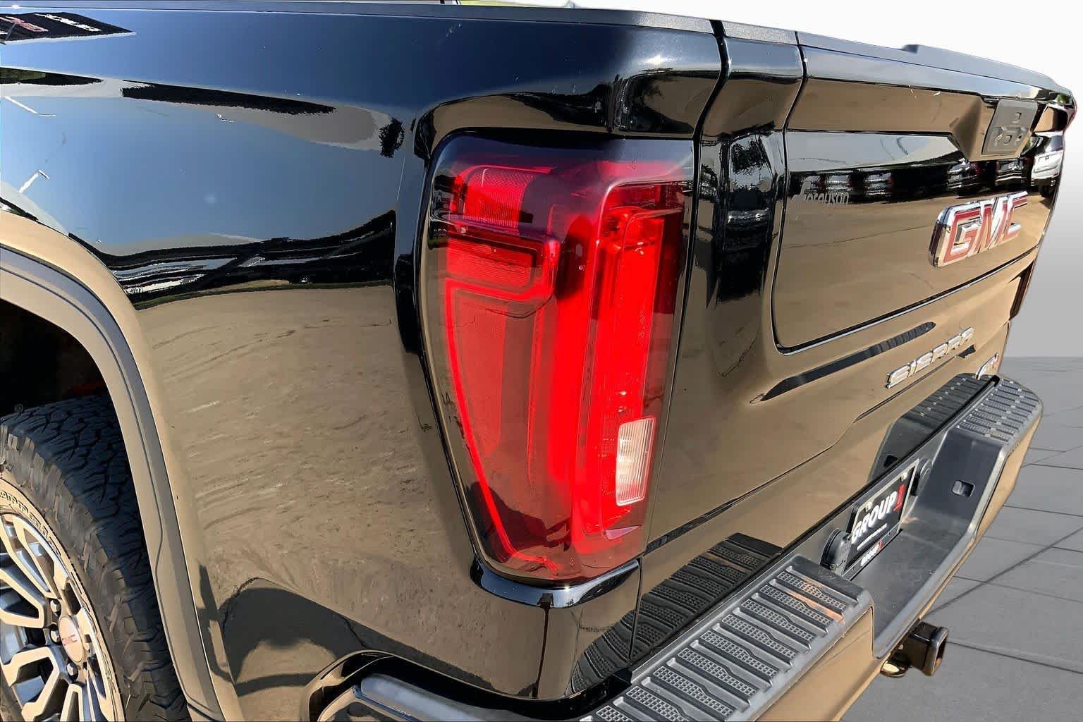 Used 2021 Ebony Twilight Metallic GMC AT4 image 28