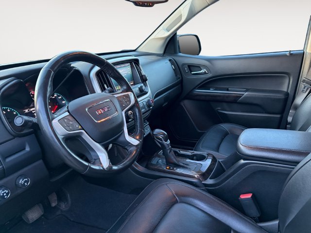 Used 2022 Black GMC Elevation image 11