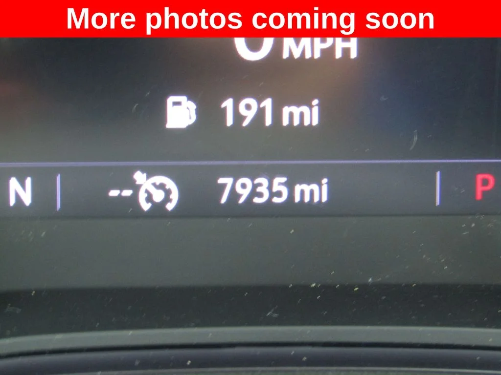 Used 2023 Moonstone Gray Metallic Buick Select image 24