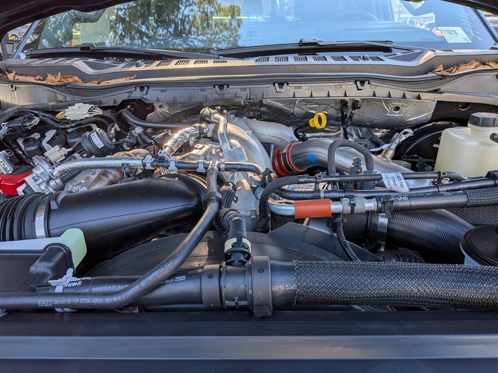 2026 Ford F-250 Super Duty Platinum - Photo 37
