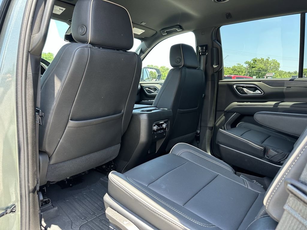Used 2023 Green GMC SLT image 20