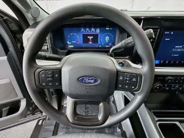 New 2027 Carbonized Gray Metallic Ford F-250® XLT image 11