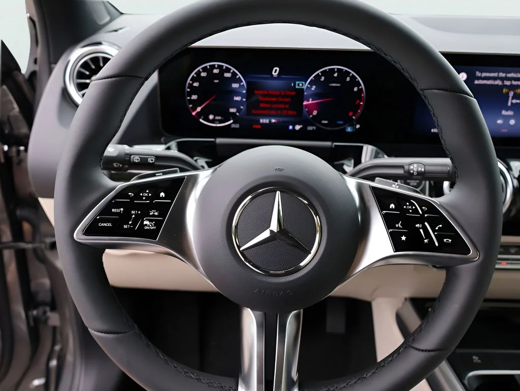 New 2026 Grey Mercedes-Benz GLA 250 image 29