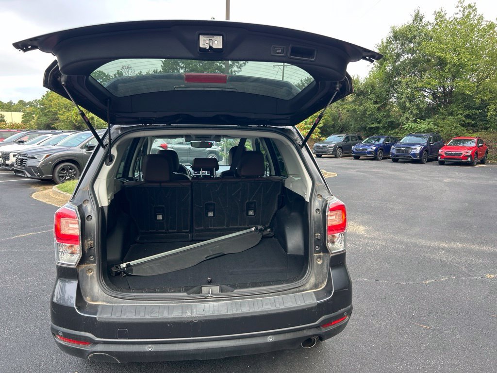 Used 2018 Gray Subaru 2.5i Touring image 17