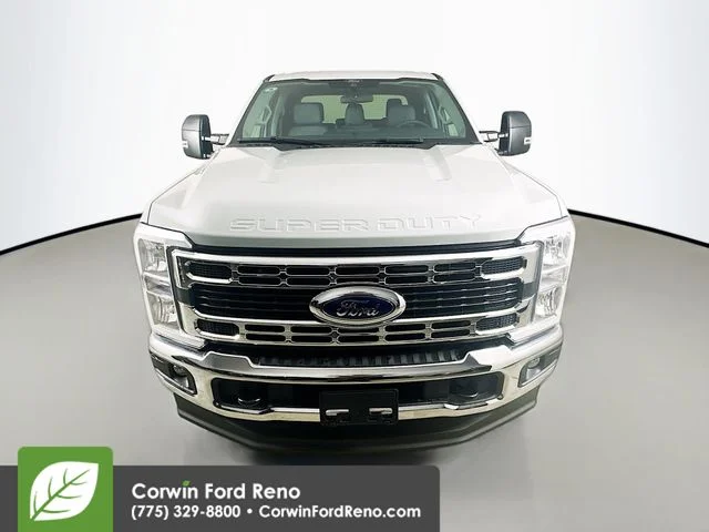 New 2026 Avalanche Ford XLT image 2