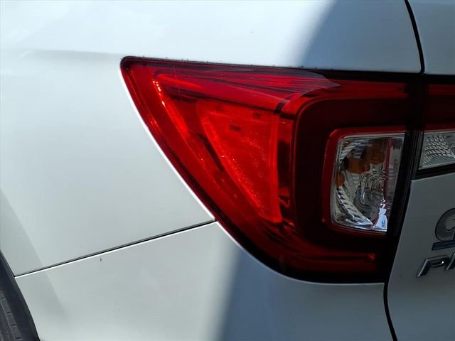Used 2022 White Honda Special Edition image 11