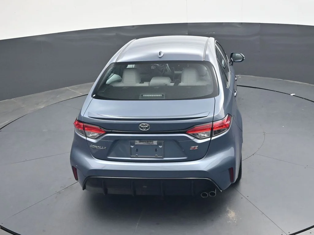 Used 2023  Toyota SE image 23