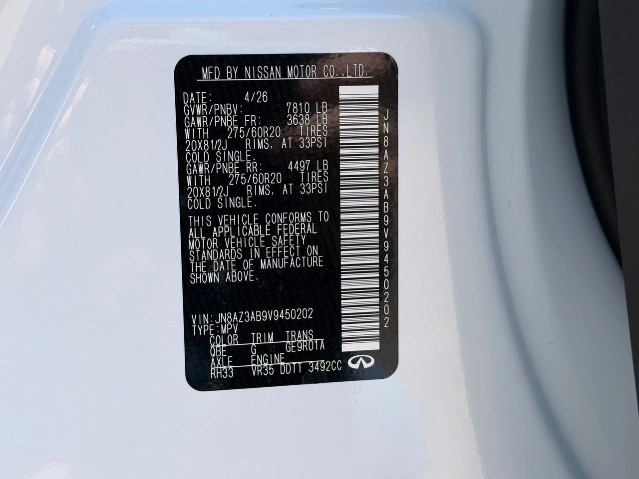 New 2027 RADIANT WHITE INFINITI Pure 4WD image 29