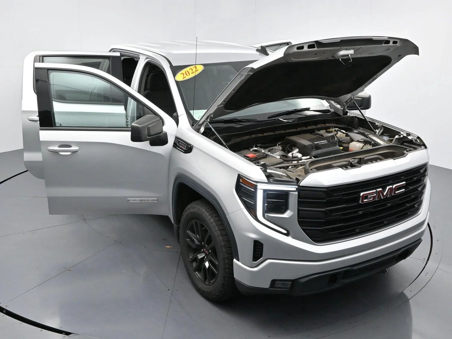 Used 2022 Quicksilver Metallic GMC Elevation image 42