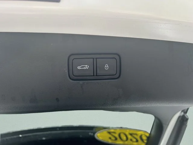 Used 2026 White Genesis 3.5T Sport Prestige image 16