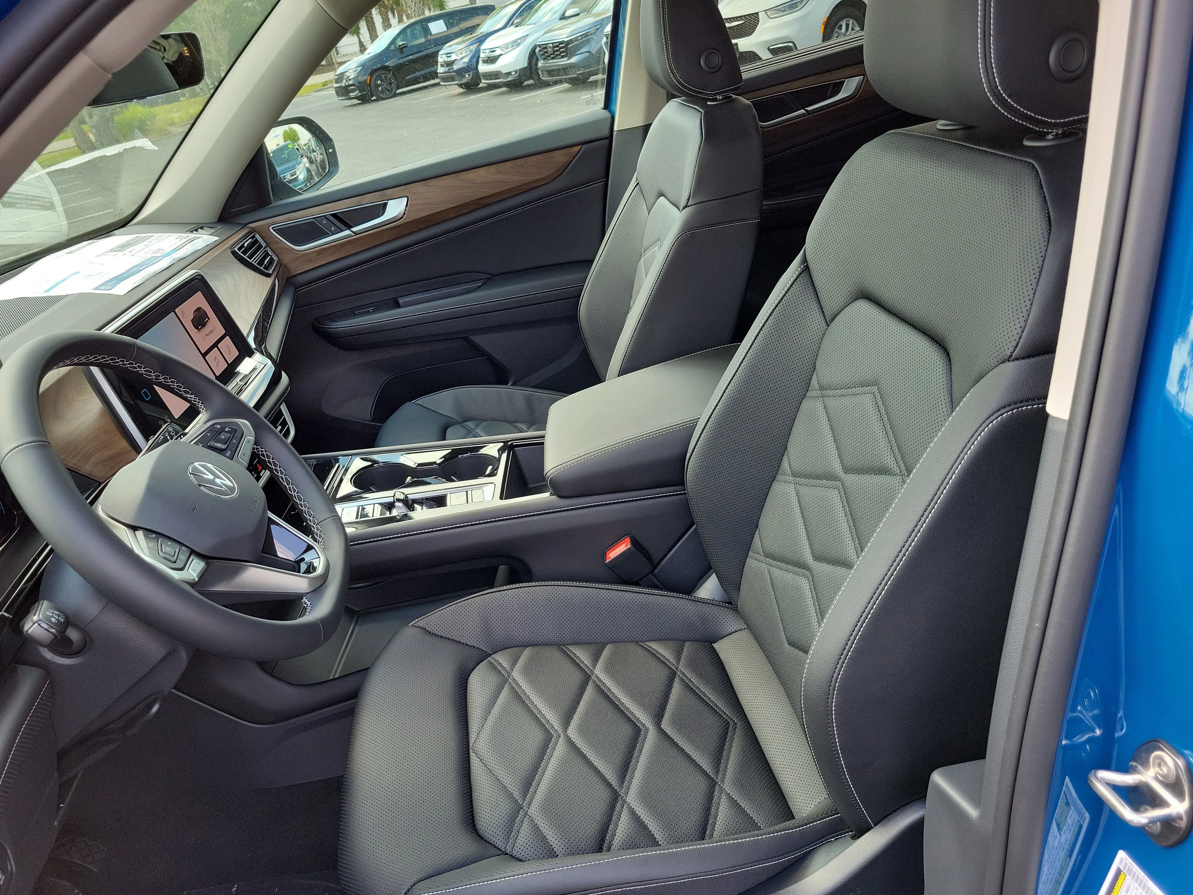 New 2026 Blue Volkswagen 2.0T SE w/Technology image 21