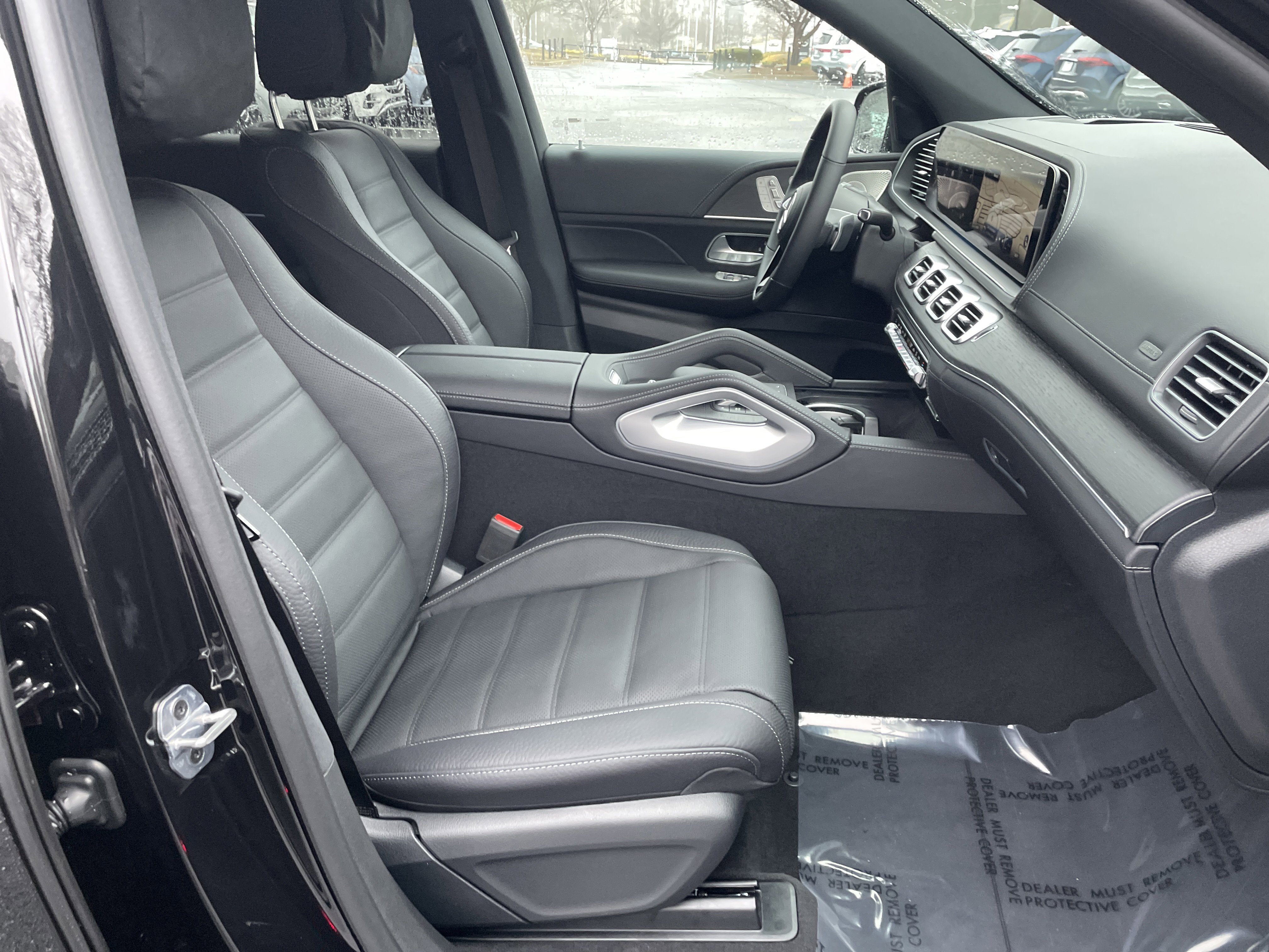 New 2026 Obsidian Black Metallic Mercedes-Benz GLE 580 4MATIC® SUV image 45
