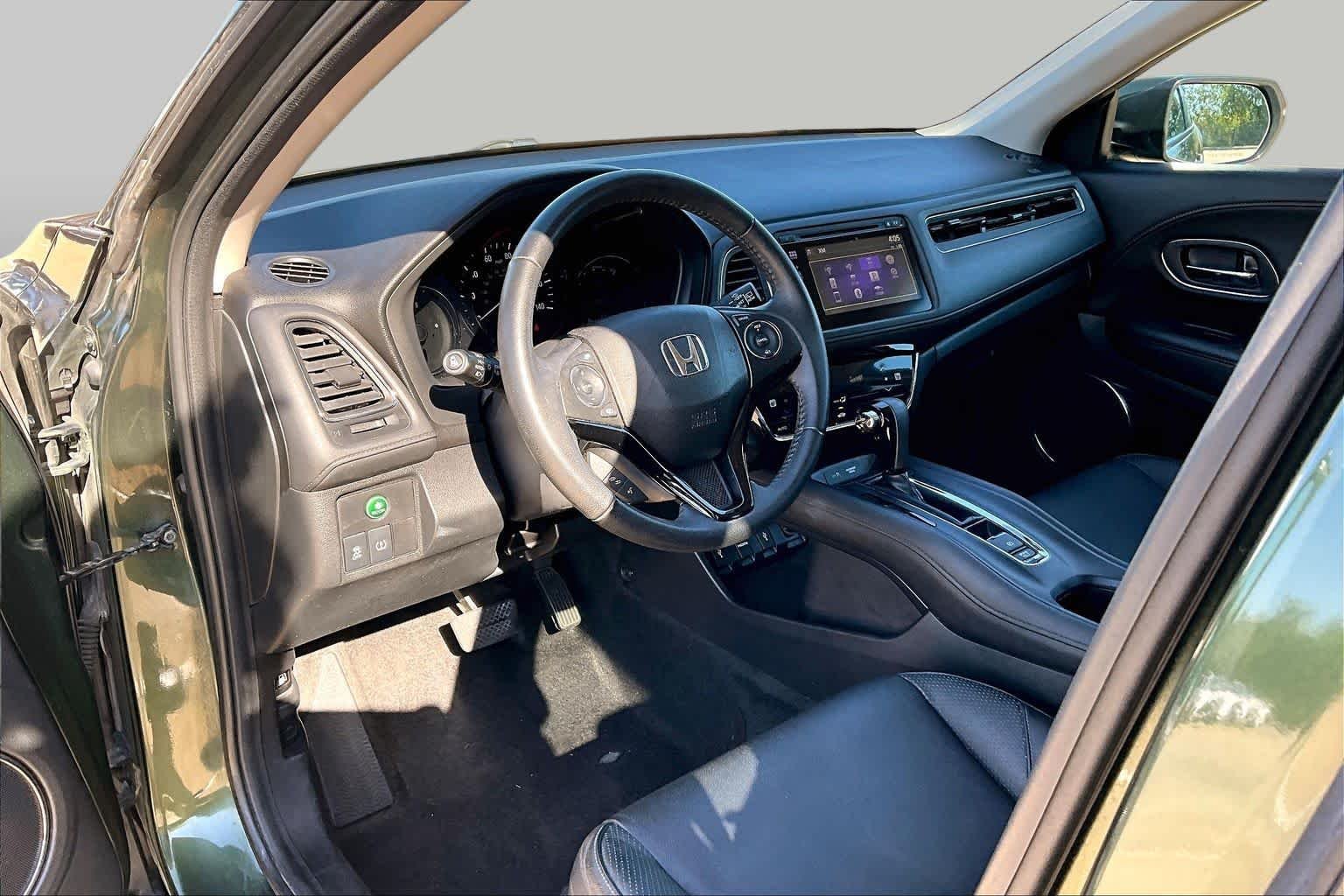 Used 2016  Honda EX-L w/Navi image 18