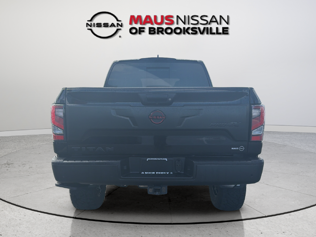 Used 2024 Black Nissan PRO-4X image 9
