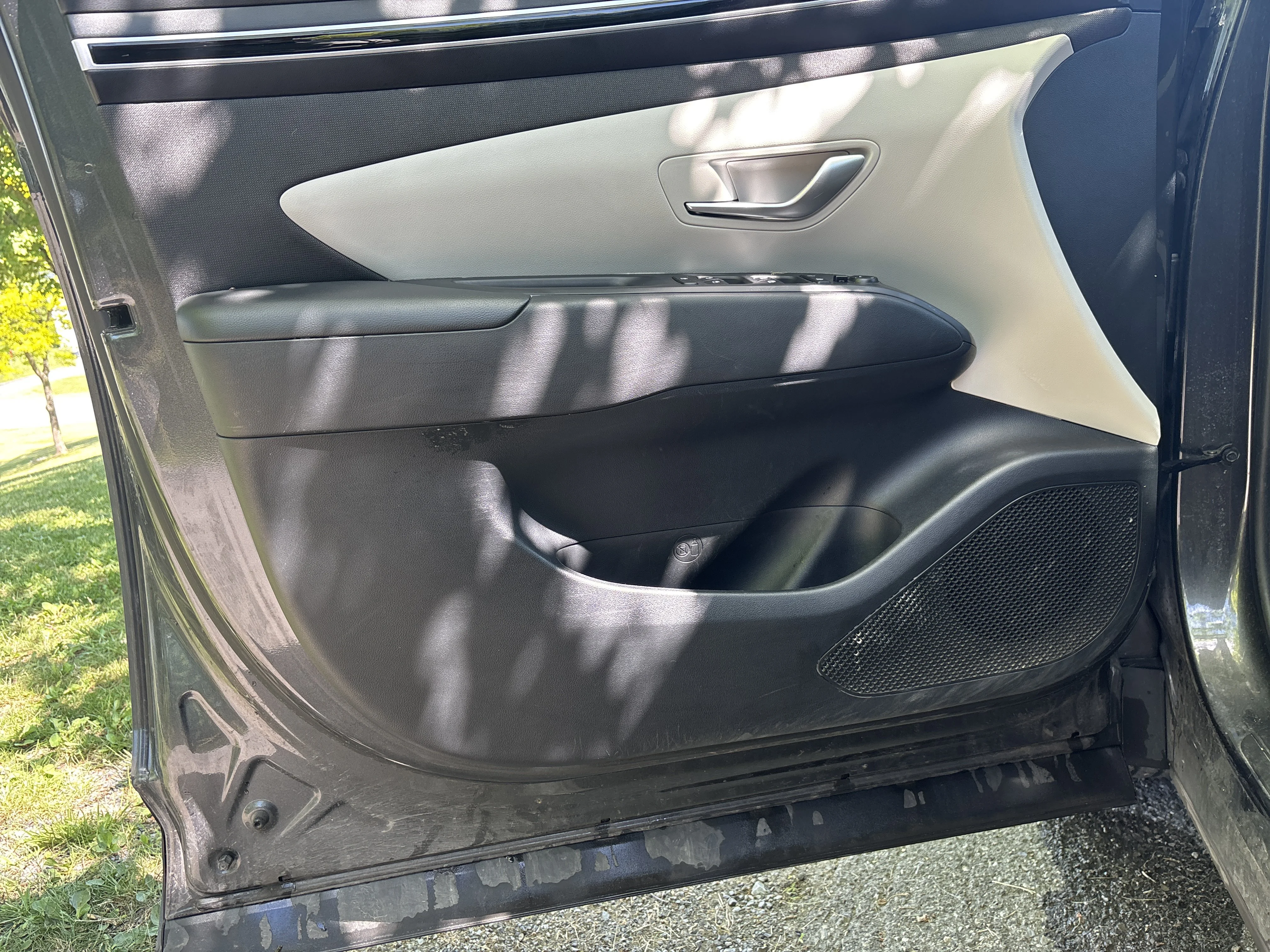 Used 2023 Portofino Gray Hyundai SEL image 17