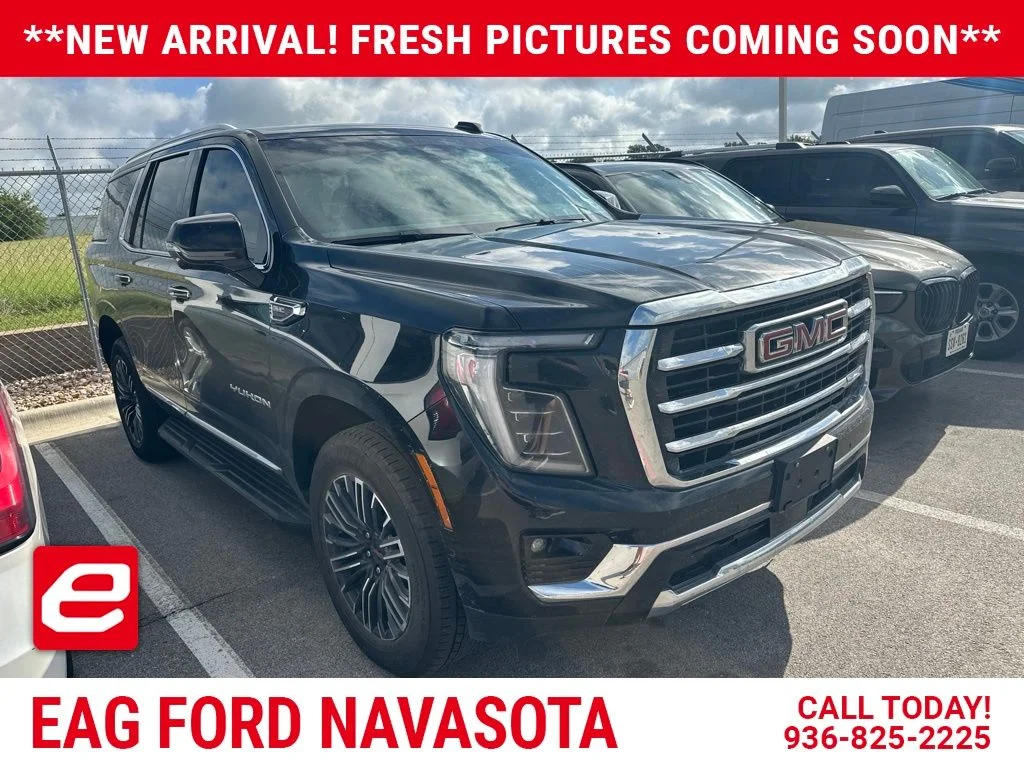 Used 2025 Onyx Black GMC Elevation image 1