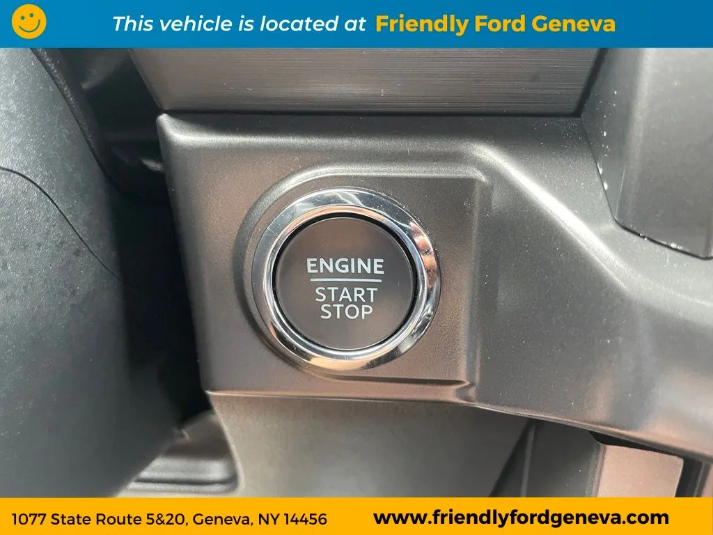 Used 2024 Red Ford XLT image 19
