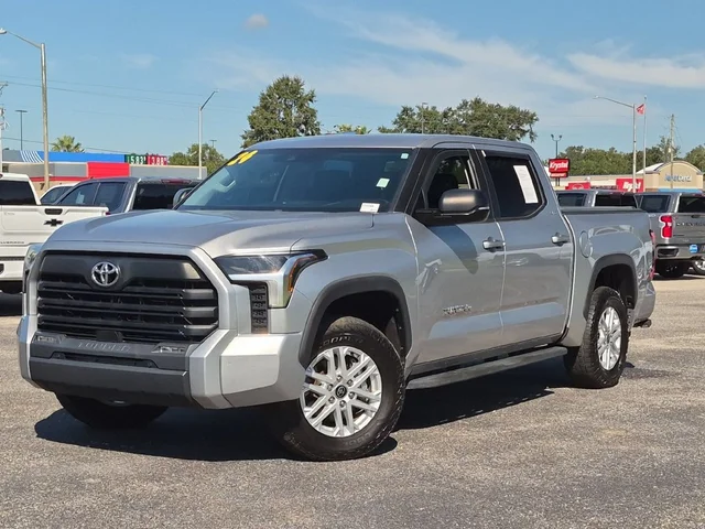2024 Toyota Tundra SR5