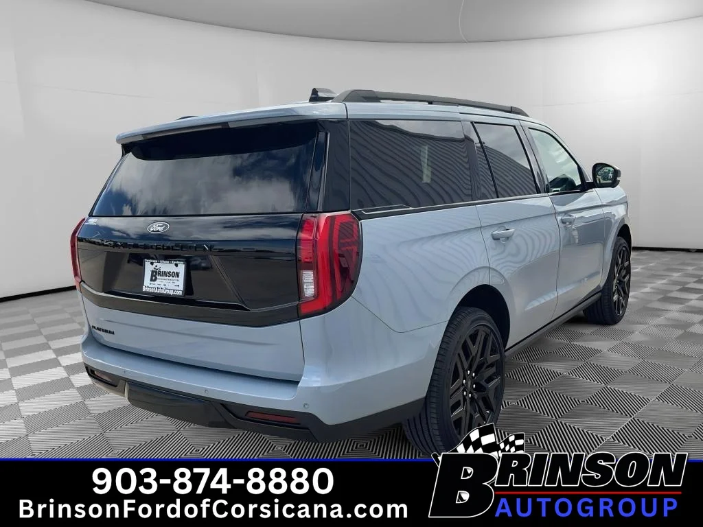 New 2027 Glacier Gray Metallic Tri-Coat Ford Platinum image 5