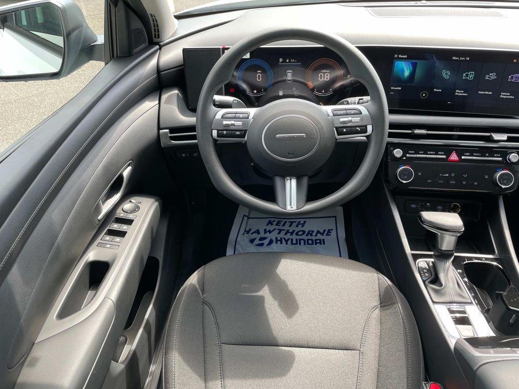 2025 Hyundai Tucson SEL - Photo 14