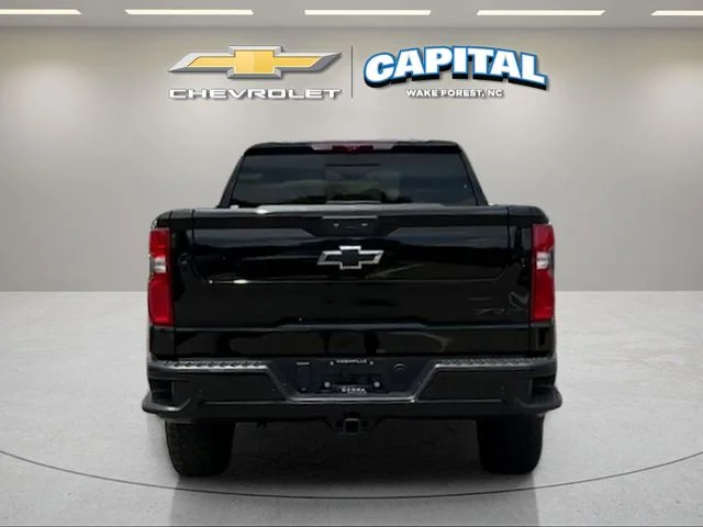 Used 2025 Black Chevrolet ZR2 image 4