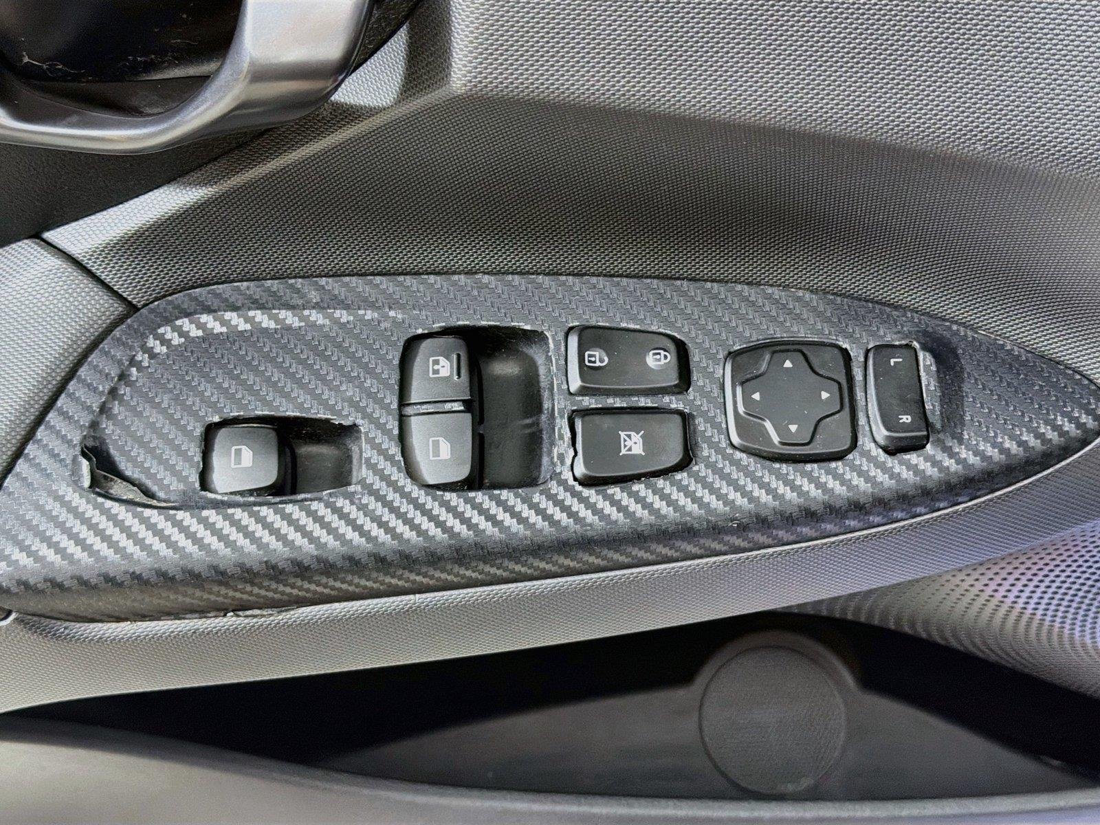 Used 2020 Performance Blue Hyundai Manual image 16