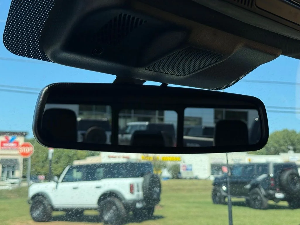New 2025 White Ford Lariat image 31