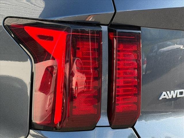 Used 2022 Gravity Gray Kia LX image 7