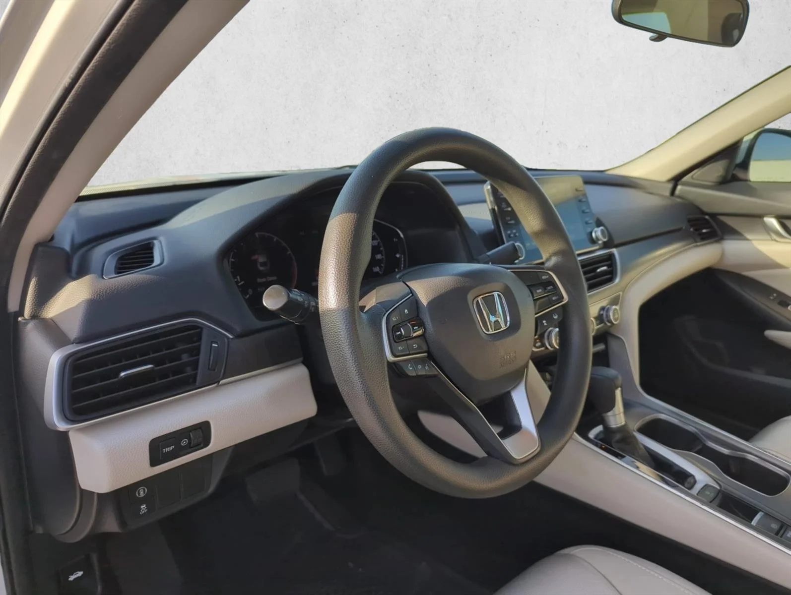 Used 2019 Platinum White Pearl Honda EX 1.5T image 13