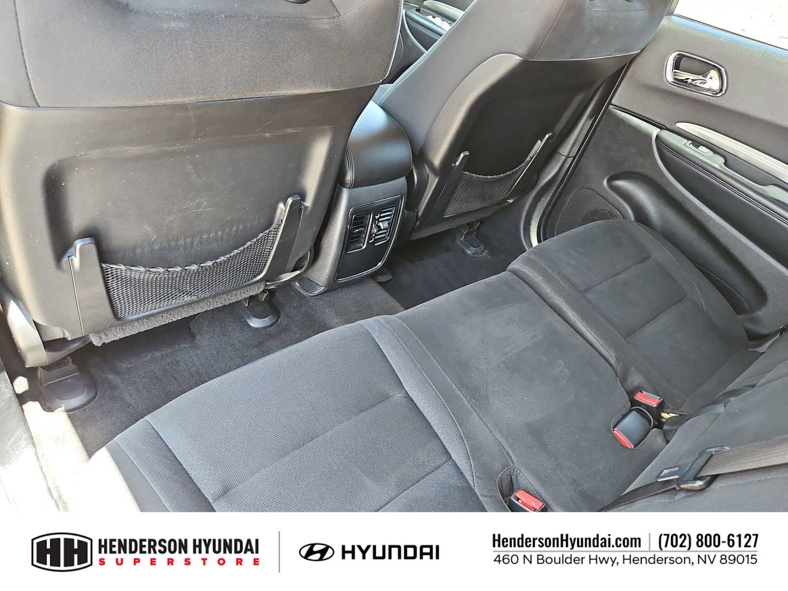 Used 2014 Granite Crystal Metallic Clearcoat Dodge SXT image 18