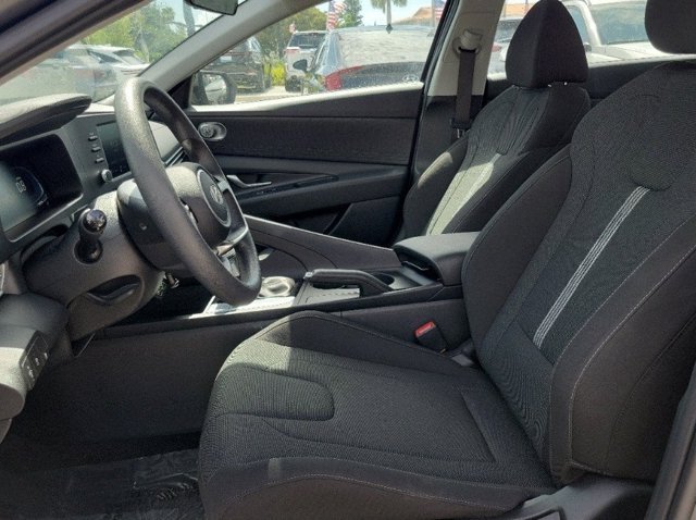2026 Hyundai Elantra SE - Photo 14