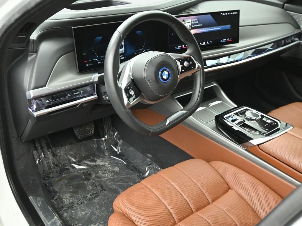 2023 BMW I7 - Image 8