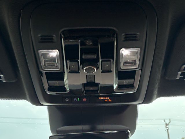 2027 Chevrolet Tahoe High Country - Photo 26