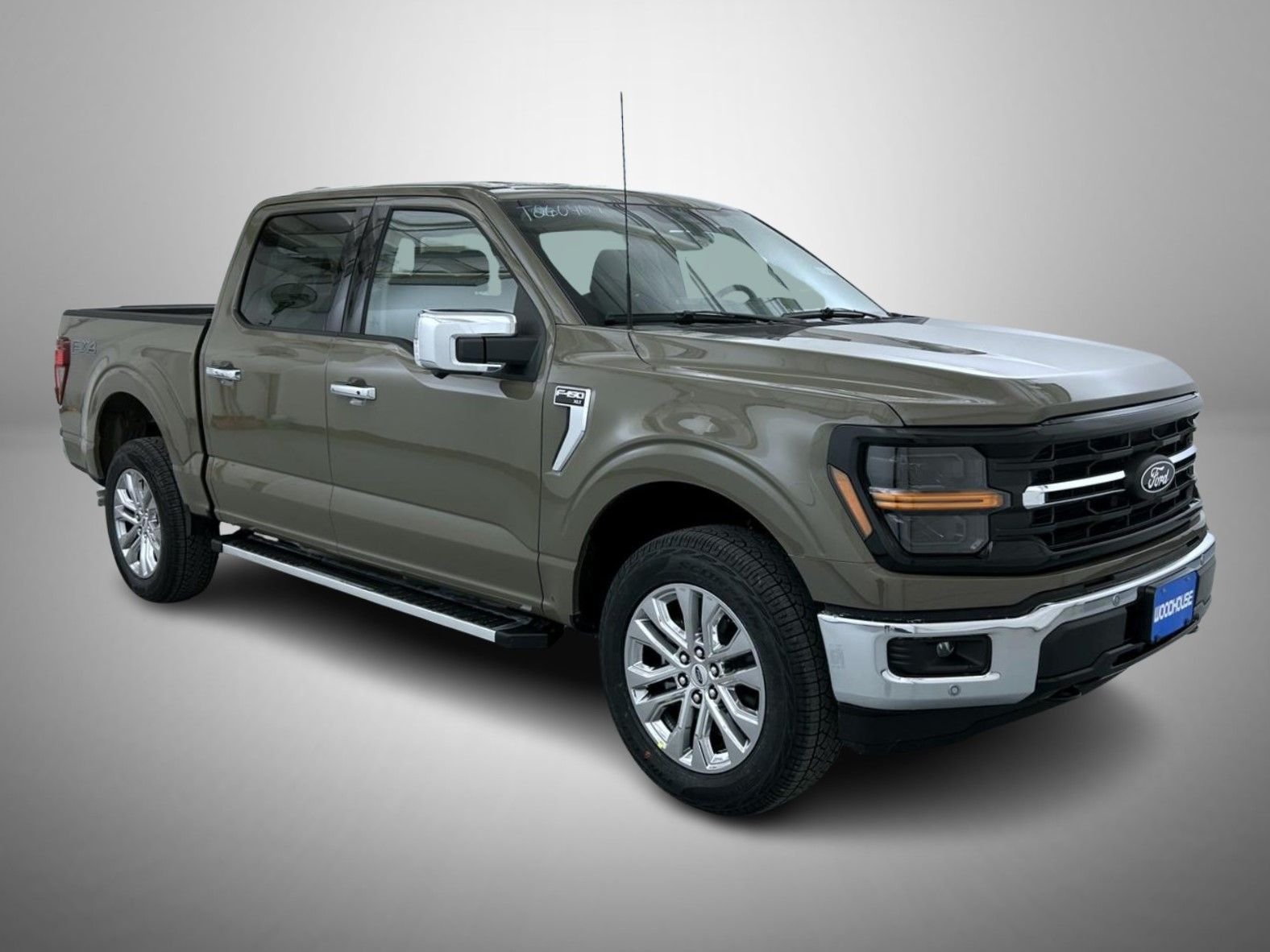 New 2026 Marsh Gray Ford XLT image 3