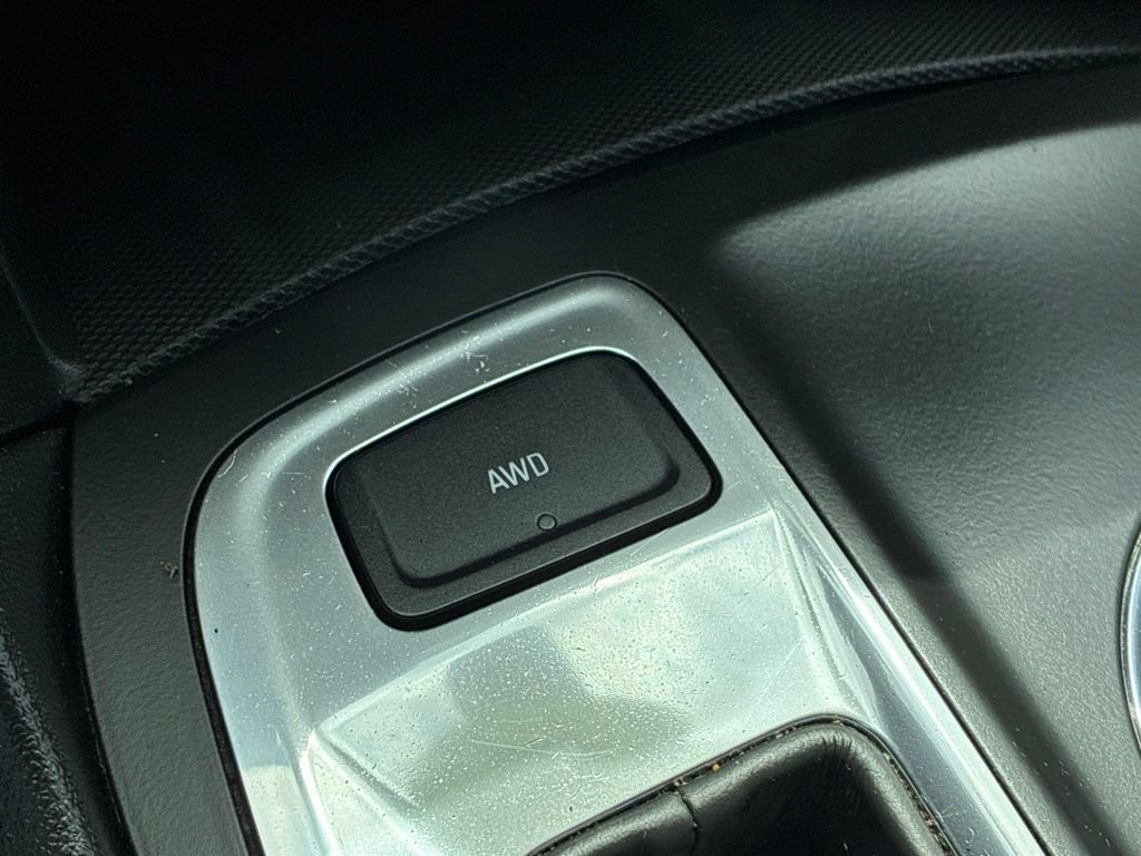 Used 2018 SANDY RIDGE METALLIC Chevrolet LT image 31