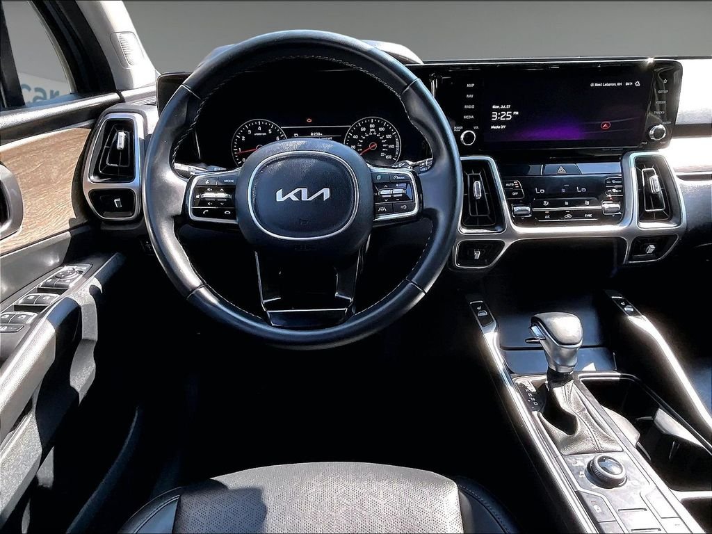 Used 2023 Silver Kia X-Line S image 5