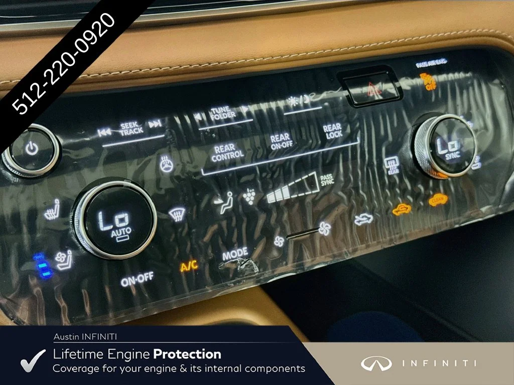 New 2027 White INFINITI Autograph image 19