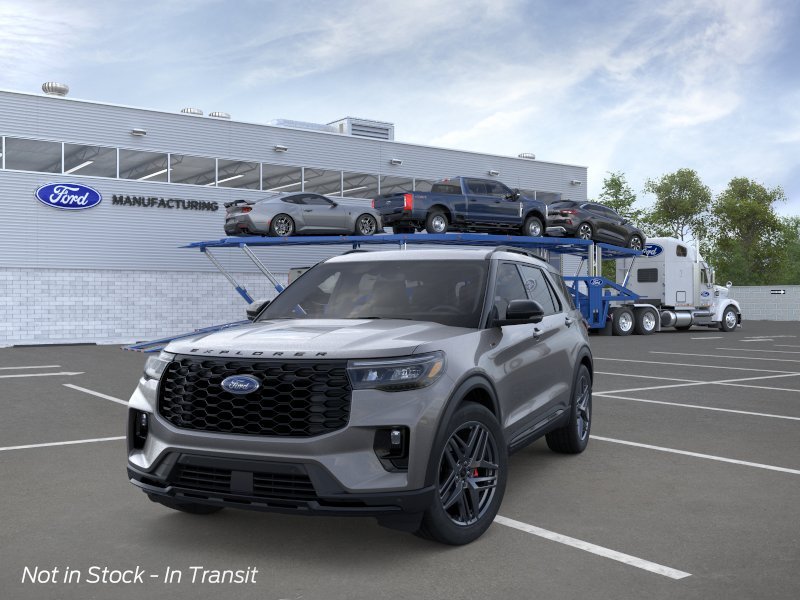 New 2026 Carbonized Gray Metallic Ford ST-Line image 2