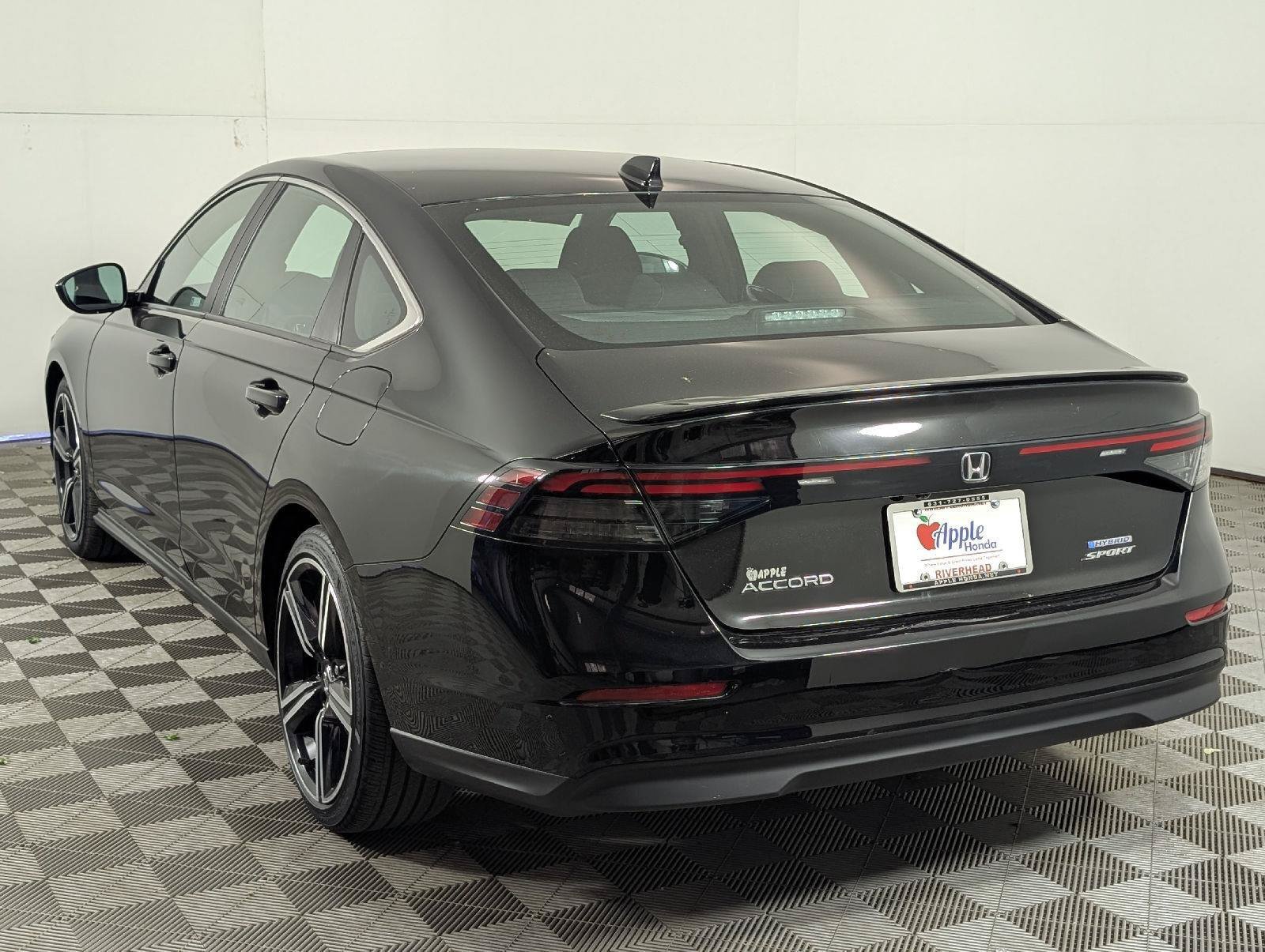 Certified Used 2023 Crystal Black Pearl Honda HYBRID SPORT image 39