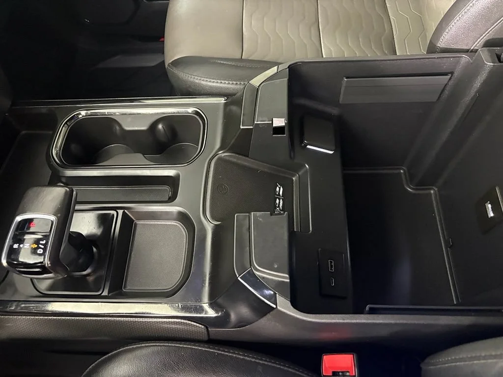 Used 2022 Black Chevrolet ZR2 image 37