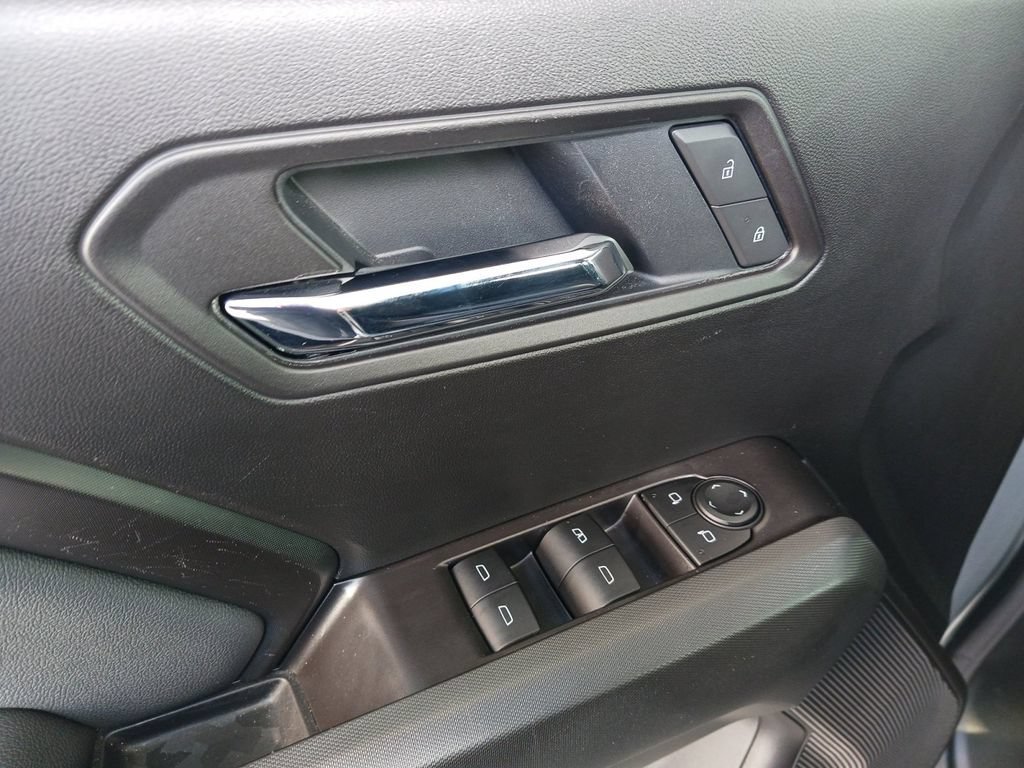 Used 2025 Sterling Gray Metallic Chevrolet WT/LT image 31