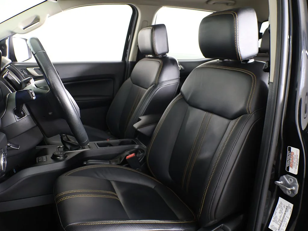 Used 2022 Shadow Black Ford Lariat image 32
