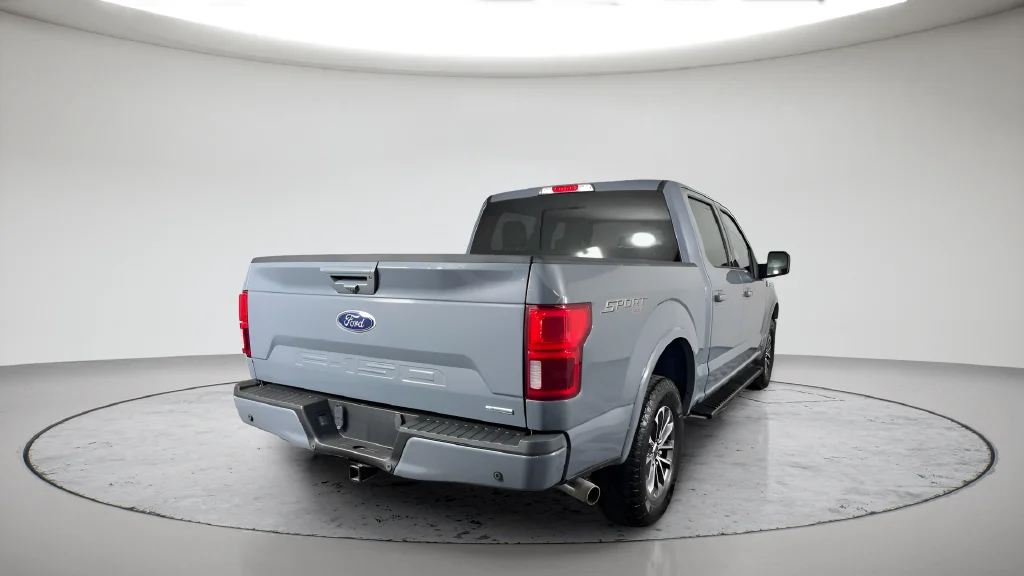 New 2026 White Ford XLT image 5