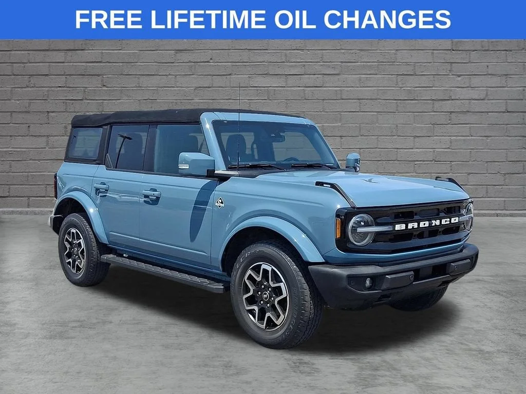 Used 2022 Green Ford Outer Banks image 43