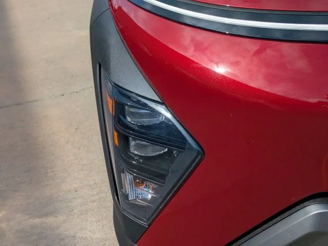 Used 2024 Red Hyundai SEL image 9