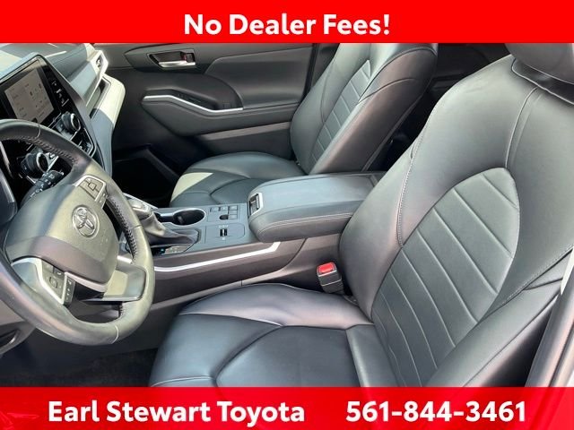 Used 2023 Blue Toyota XLE image 28