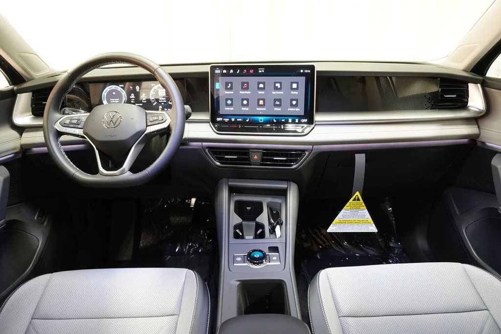 New 2026 Platinum Gray Volkswagen 2.0T SE image 13