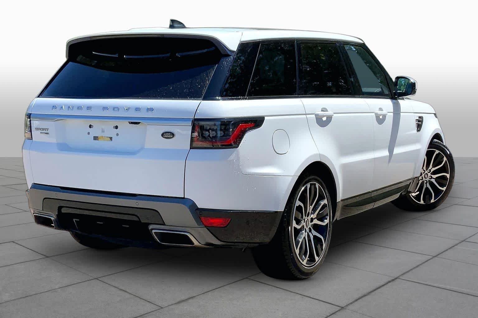 Used 2018 Fuji White Land Rover HSE image 13
