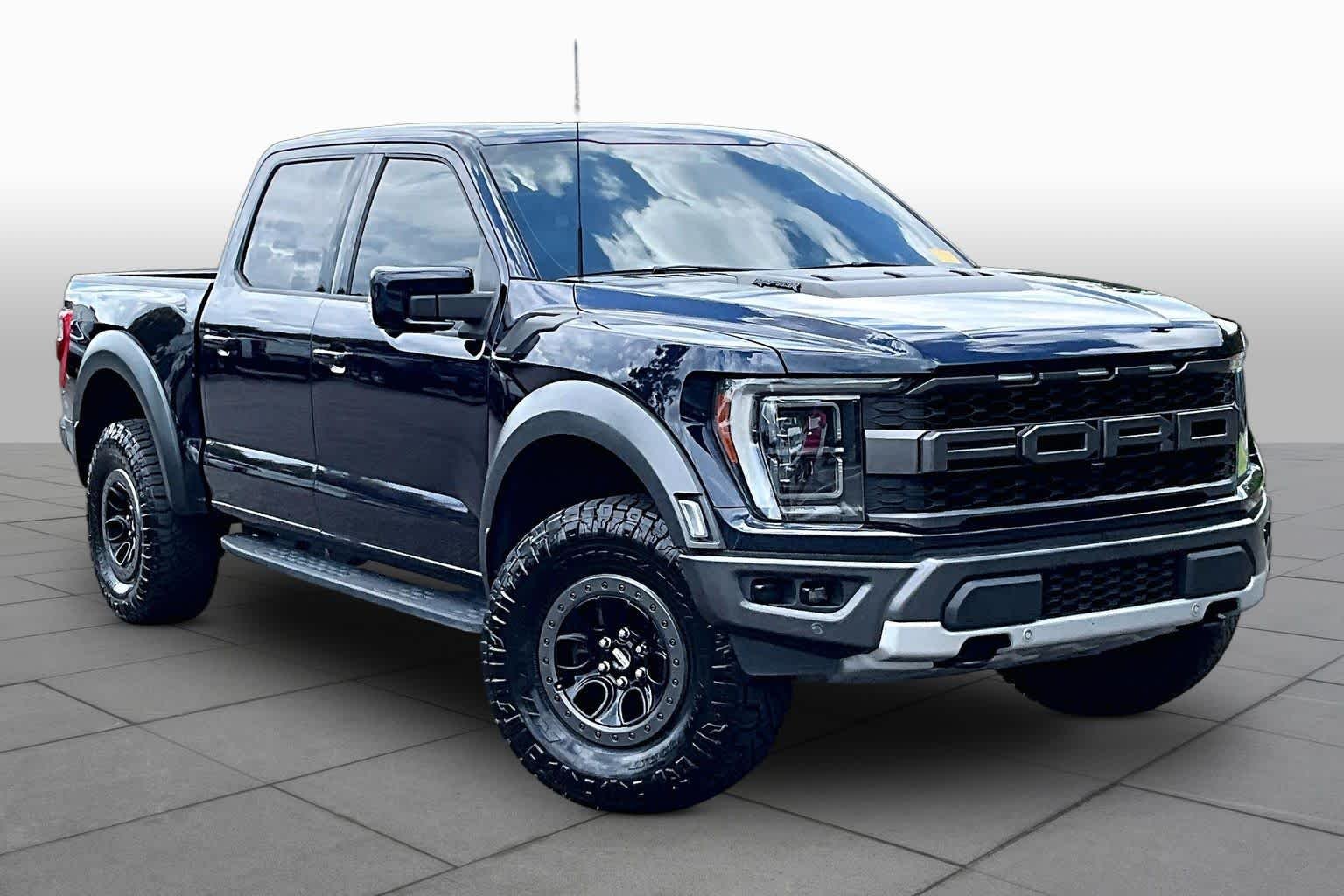 Used 2022 Antimatter Blue Metallic Ford Raptor image 3