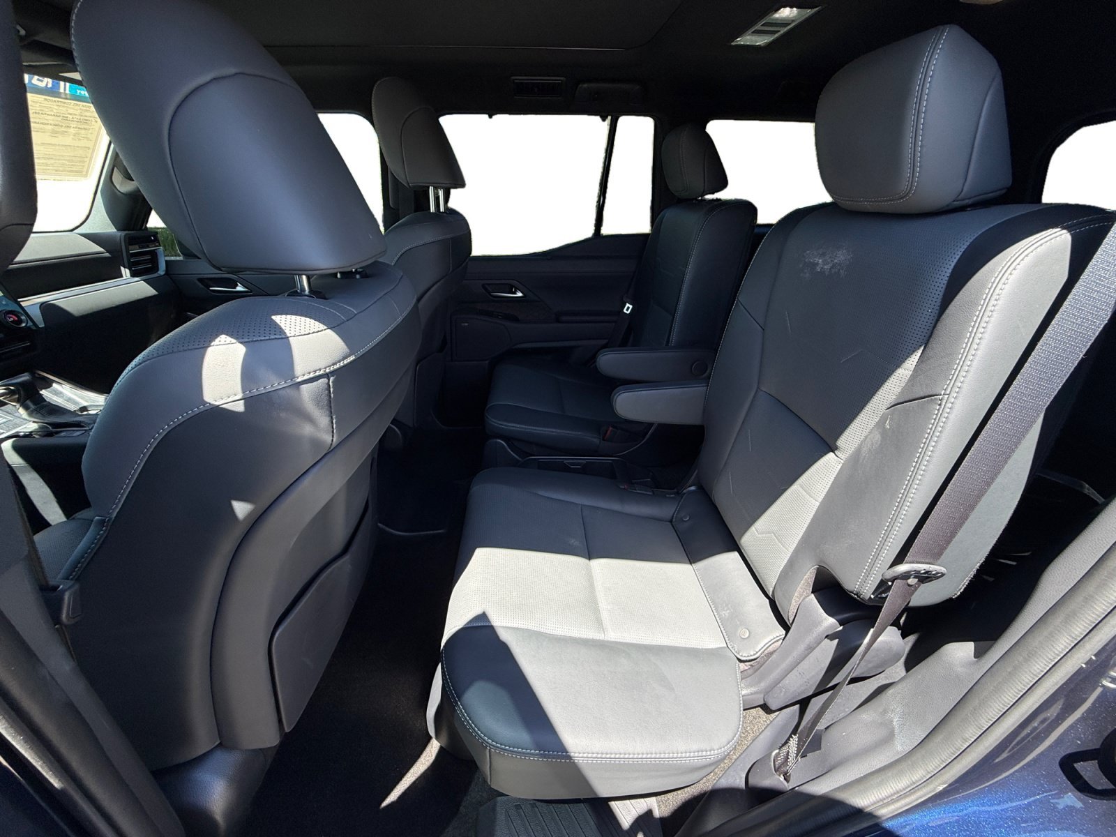 Used 2024 Mica Lexus 550 Luxury+ image 16
